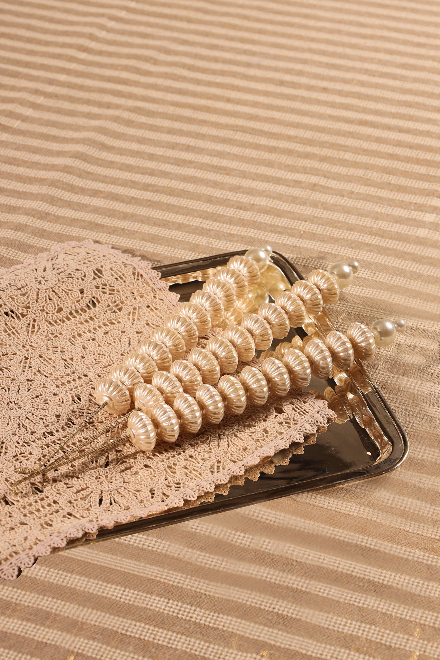 ASSORTED PEARL STICKS