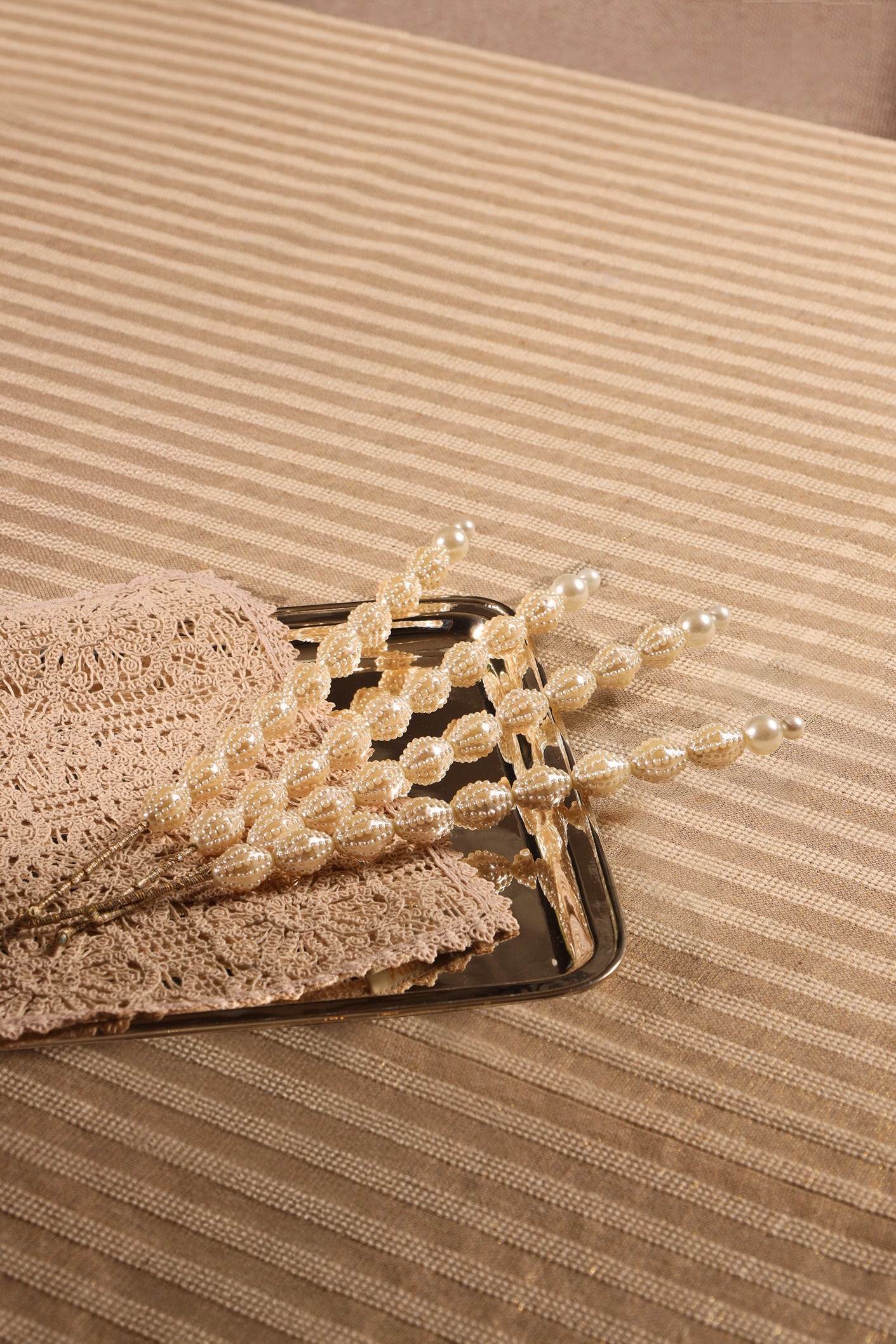 ASSORTED PEARL STICKS